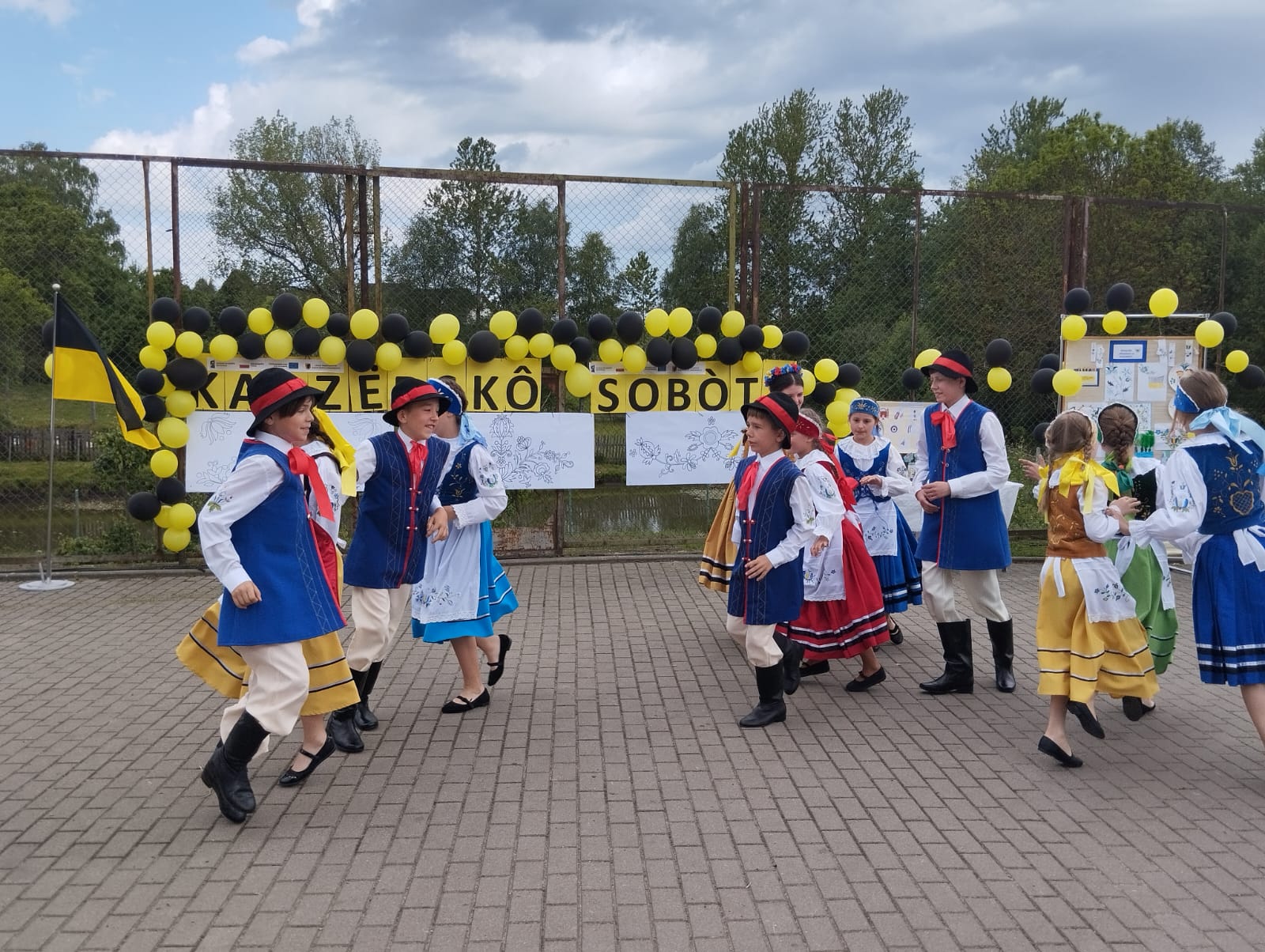 „Kaszubska Sobota'' w przedszkolu w Niezabyszewie 