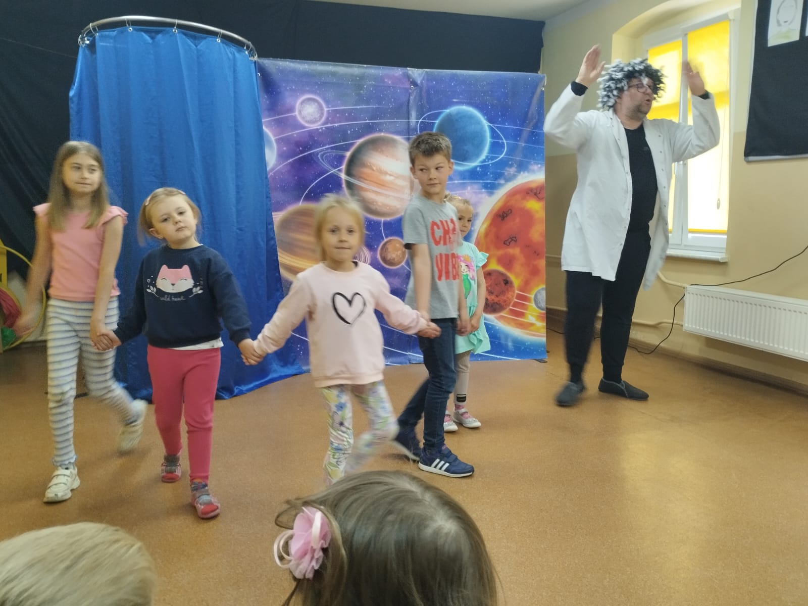 Spektakl pt. „Kosmiczna przygoda”