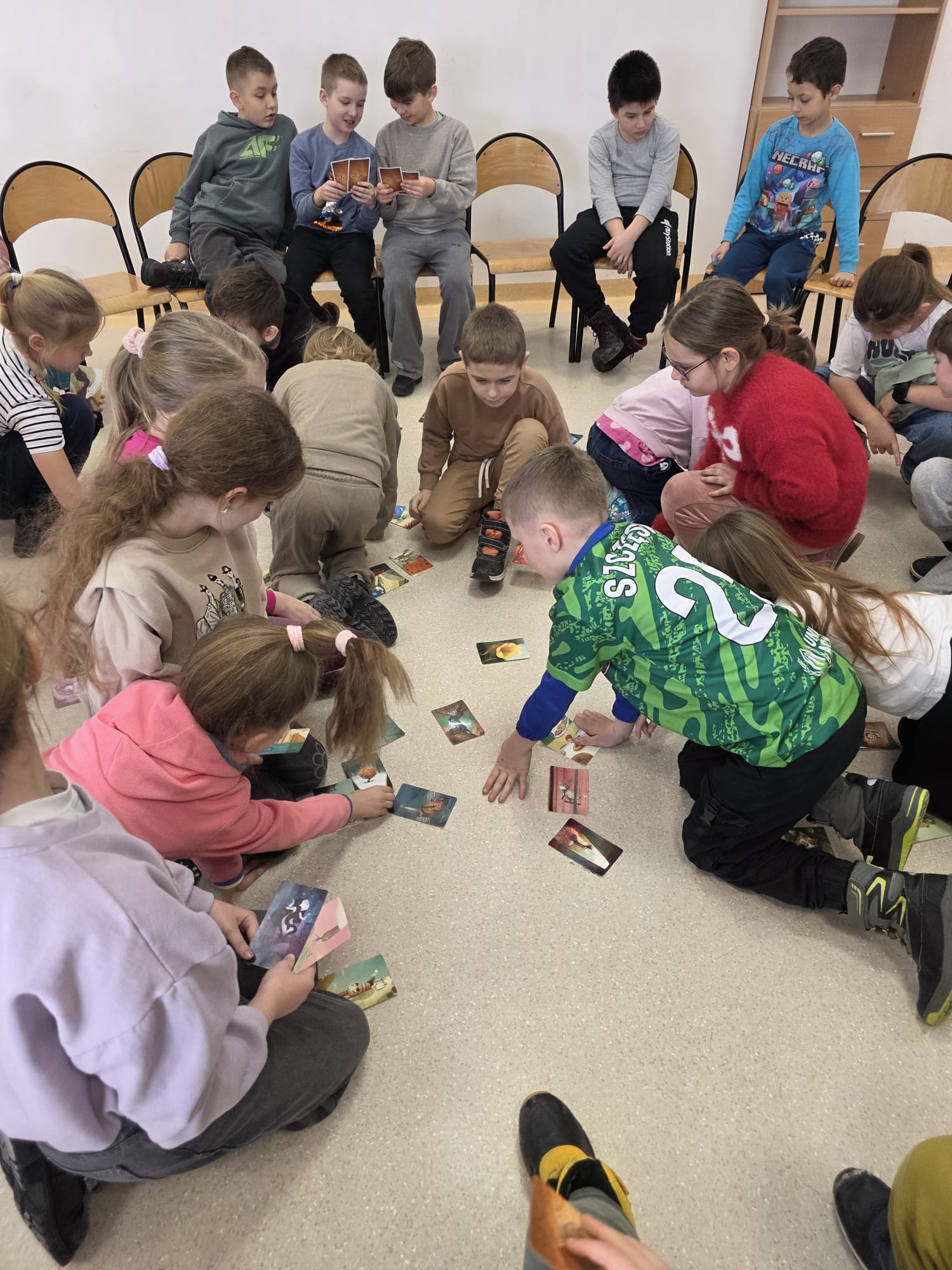 Bezpieczne wybory- realizacja programu pn. „Cukierki” w klasach I-III.